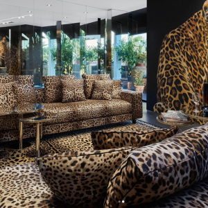 Divano Ortensia Dolce e Gabbana lato home