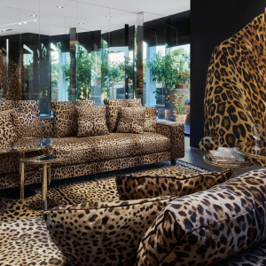 Divano Ortensia Dolce e Gabbana lato home