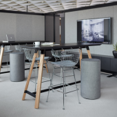 Bertoia Barstool di Knoll Lato Home