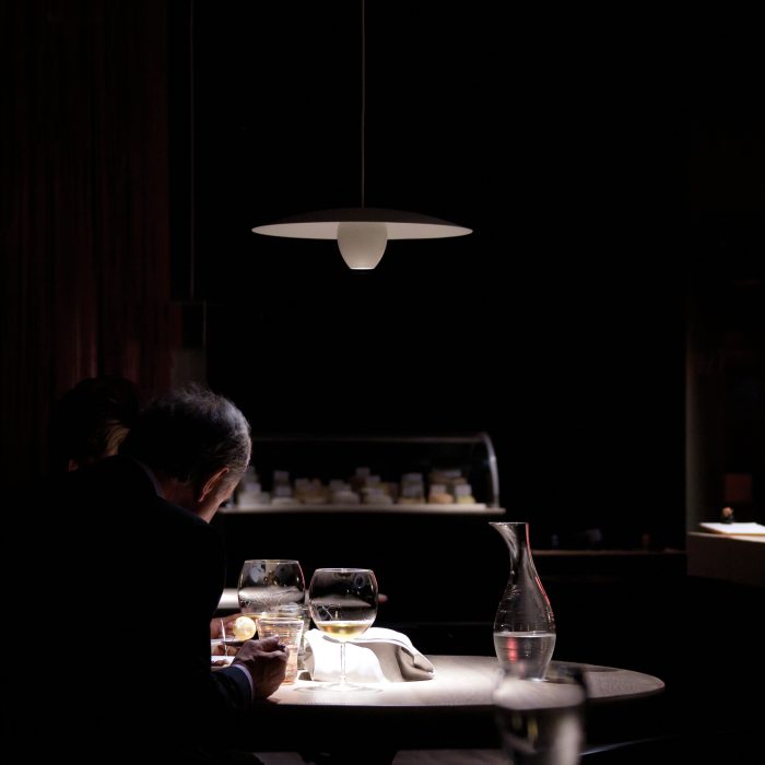 Lampada Ovonelpiatto di Davide Groppi Lato Home