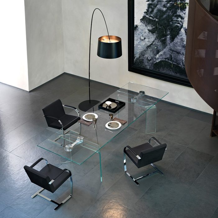 tavolo Ray Plus di Fiam Lato Home