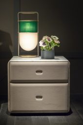 lampada da tavolo Xi di Poltrona Frau Lato Home